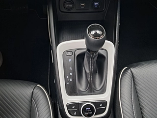 HYUNDAI VENUE  1.6 flux 2020