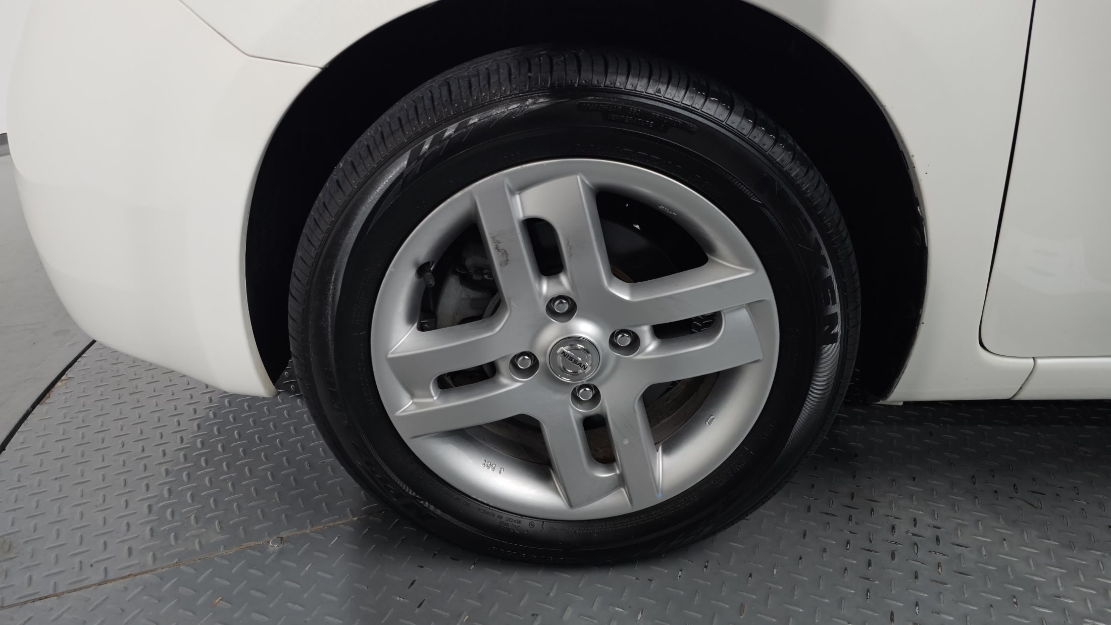 NISSAN CUBE 2012