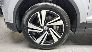 VOLKSWAGEN TOUAREG 2020