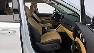 KIA CARNIVAL  4 GENERATION 9 Seater Noblesse 2023