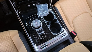 KIA CARNIVAL  4 GENERATION 9 Seater Noblesse 2023