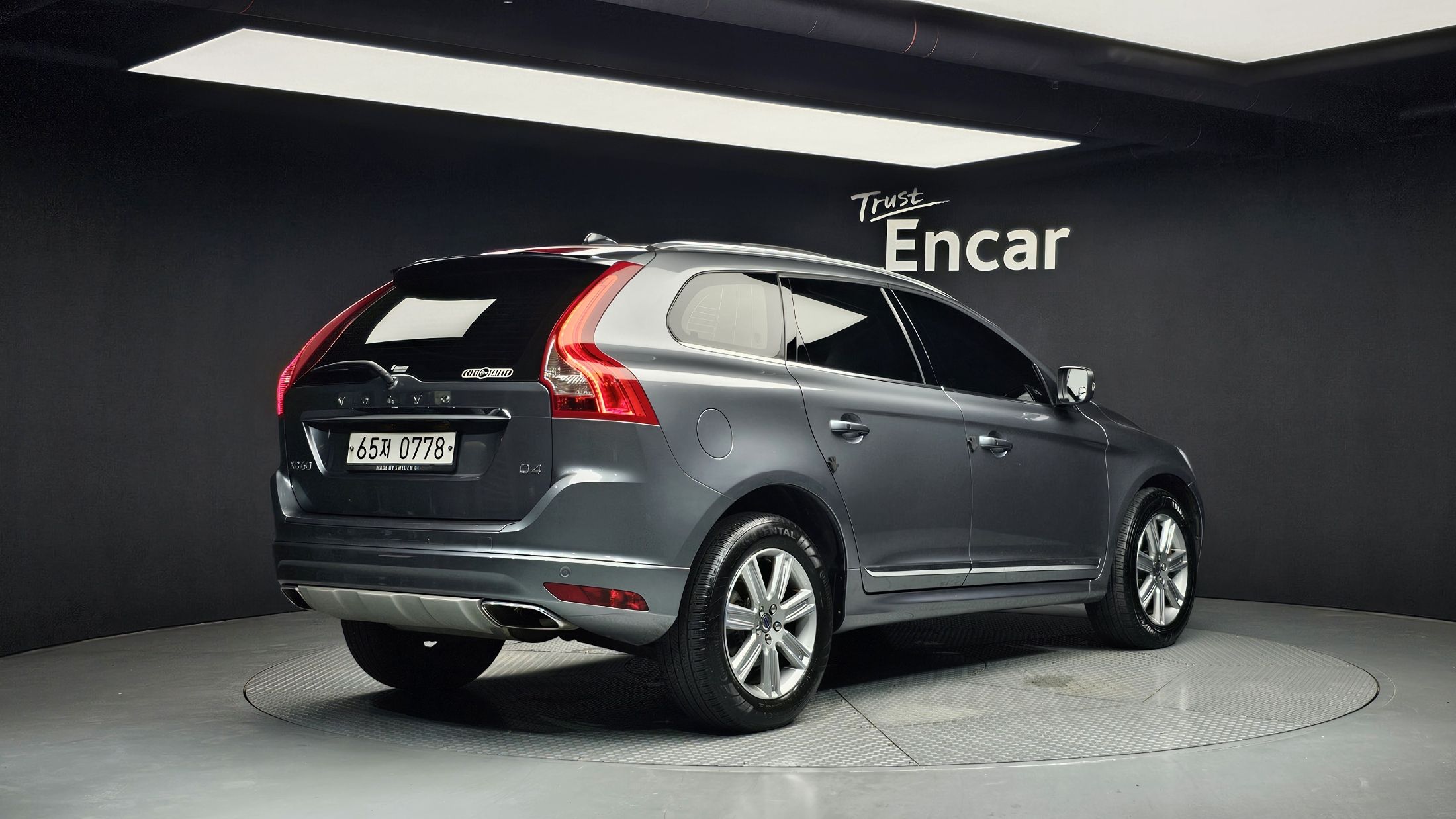 VOLVO XC60 2016