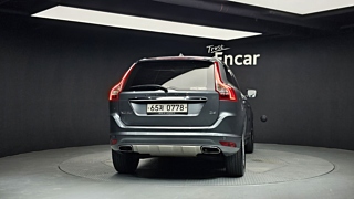VOLVO XC60 2016