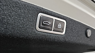 HYUNDAI GRANDEUR HYBRID GN7 2023