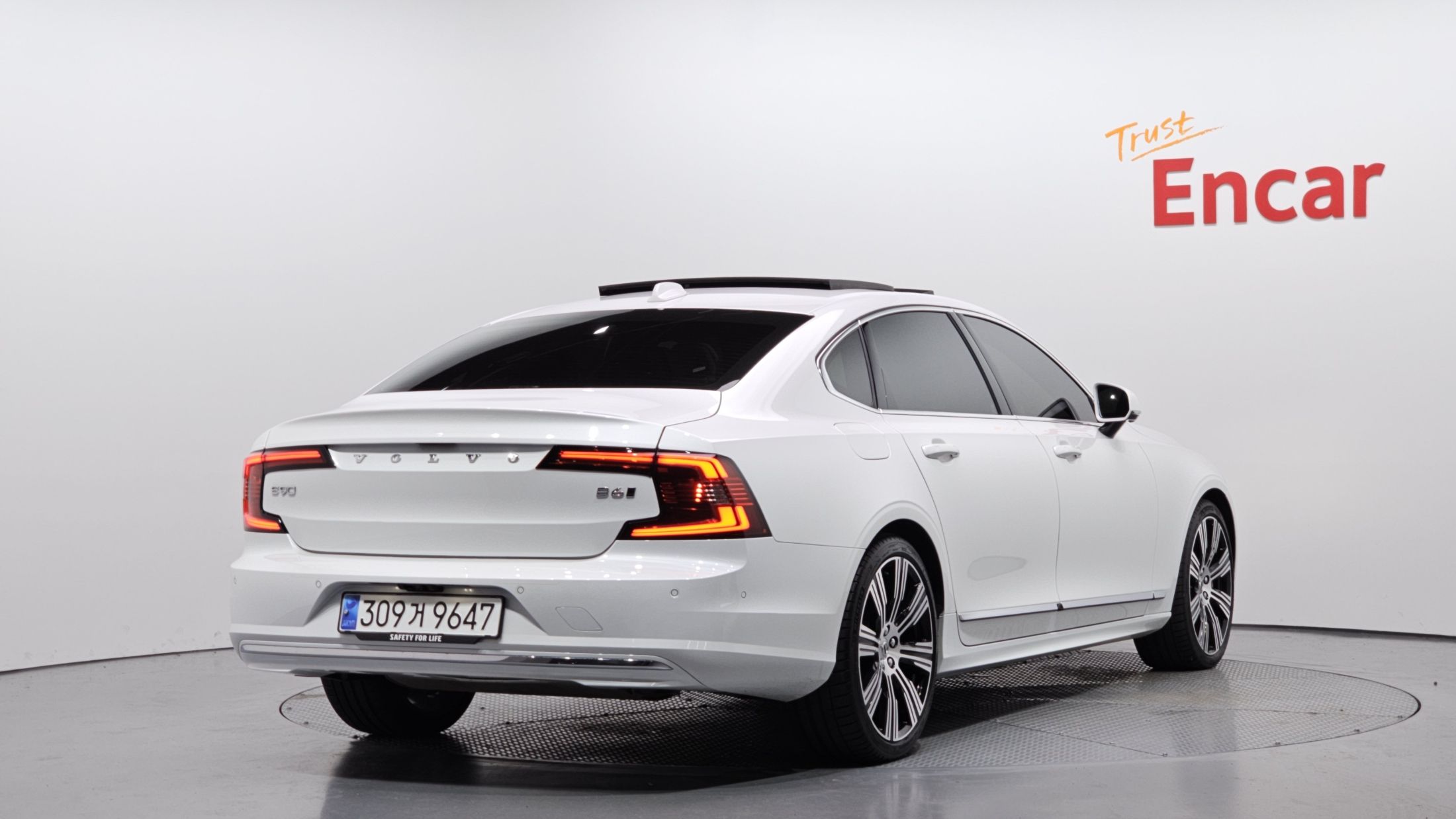 VOLVO S90 2024