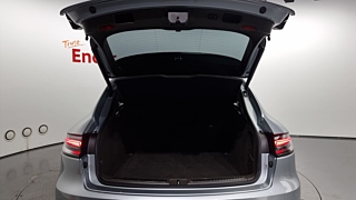 PORSCHE MACAN 2019