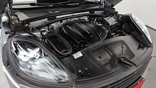 PORSCHE MACAN 2019