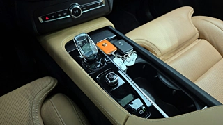 VOLVO XC90  2 GENERATION T8  &#48652 2022