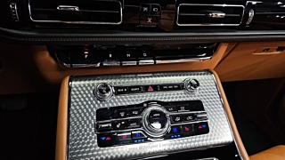 LINCOLN AVIATOR 2020