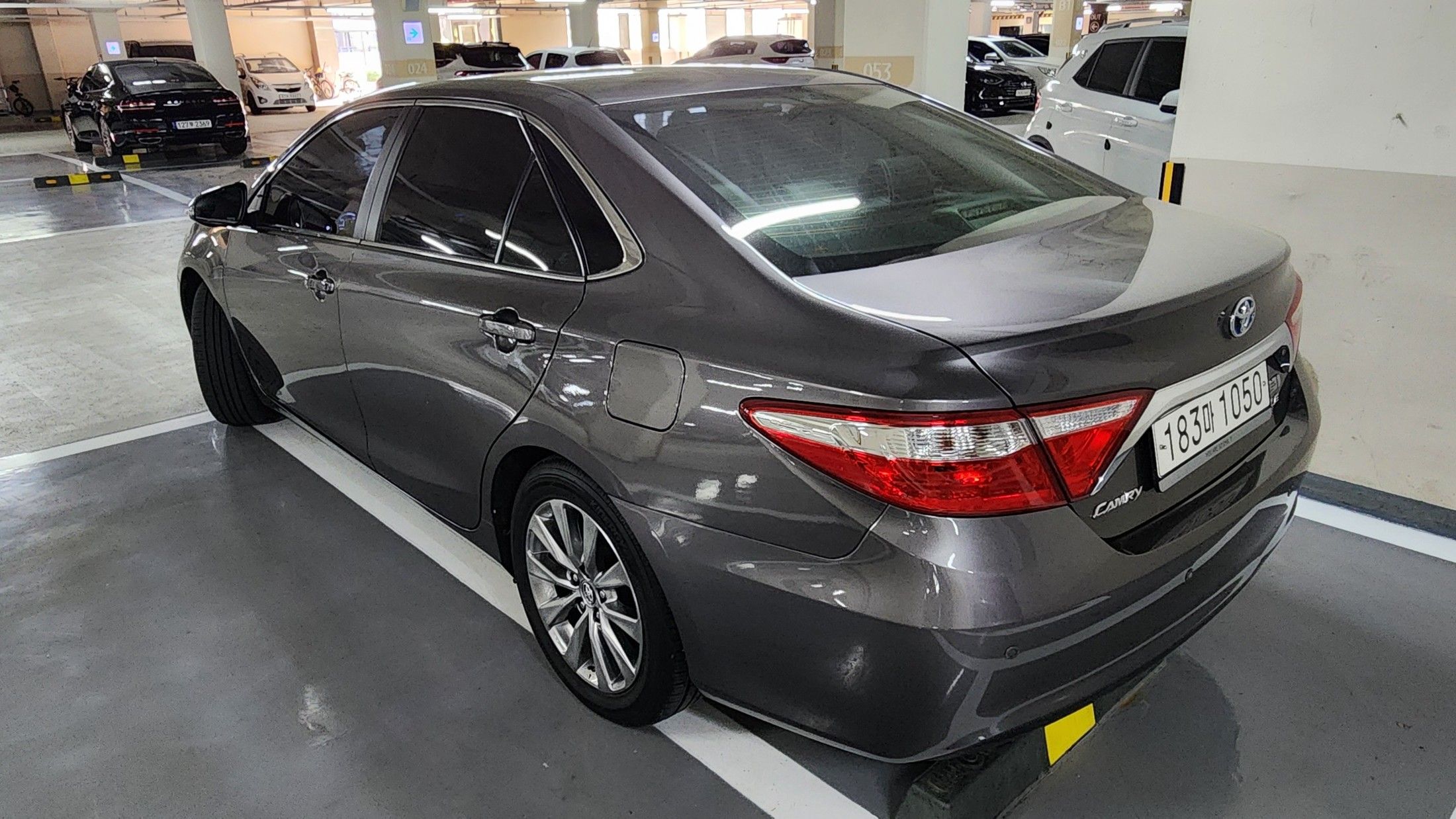 TOYOTA CAMRY 2016