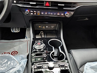 KIA K5 2025