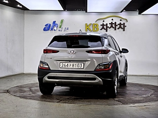 HYUNDAI KONA 2021