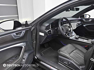 AUDI A7 4K 2022