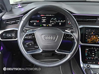 AUDI A7 4K 2022
