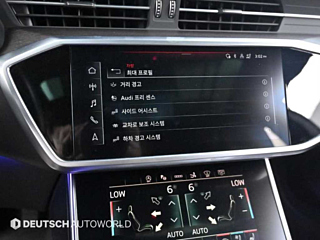 AUDI A7 4K 2022