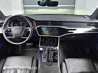 AUDI A7 4K 2022