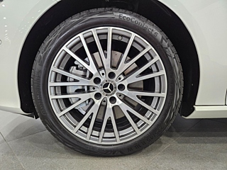MERCEDES BENZ CLA-CLASS C118 2025
