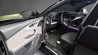 AUDI Q8 4M 2021
