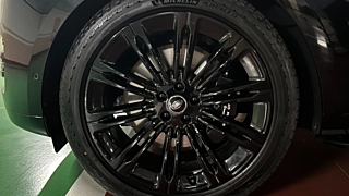 LAND ROVER RANGE ROVER 2025