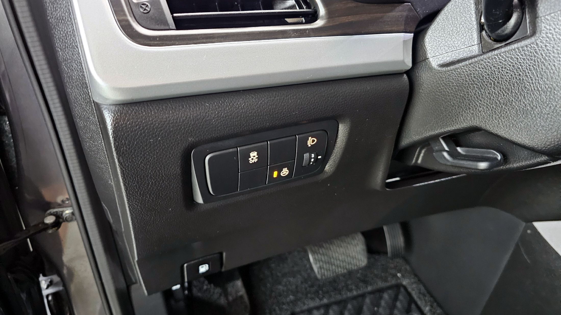 SSANGYONG KORANDO C 2015