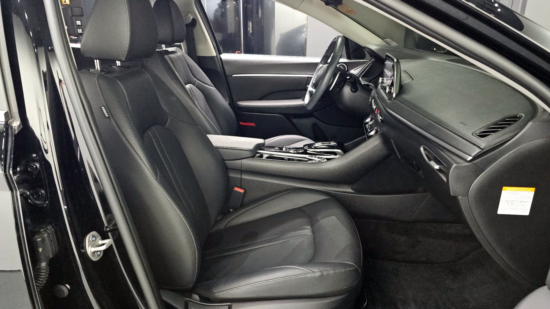 HYUNDAI SONATA HYBRID DN8 2023