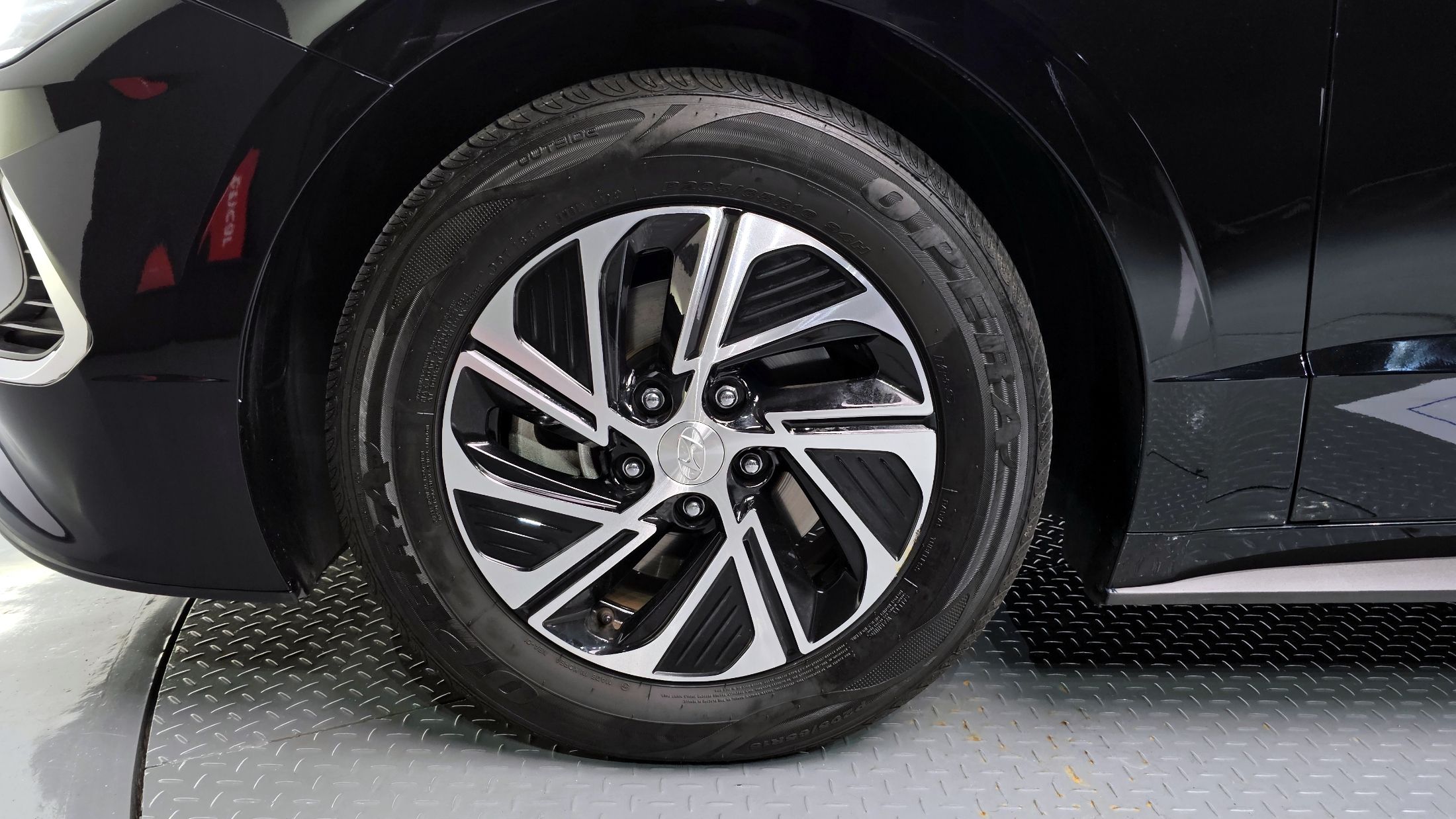 HYUNDAI SONATA HYBRID DN8 2023