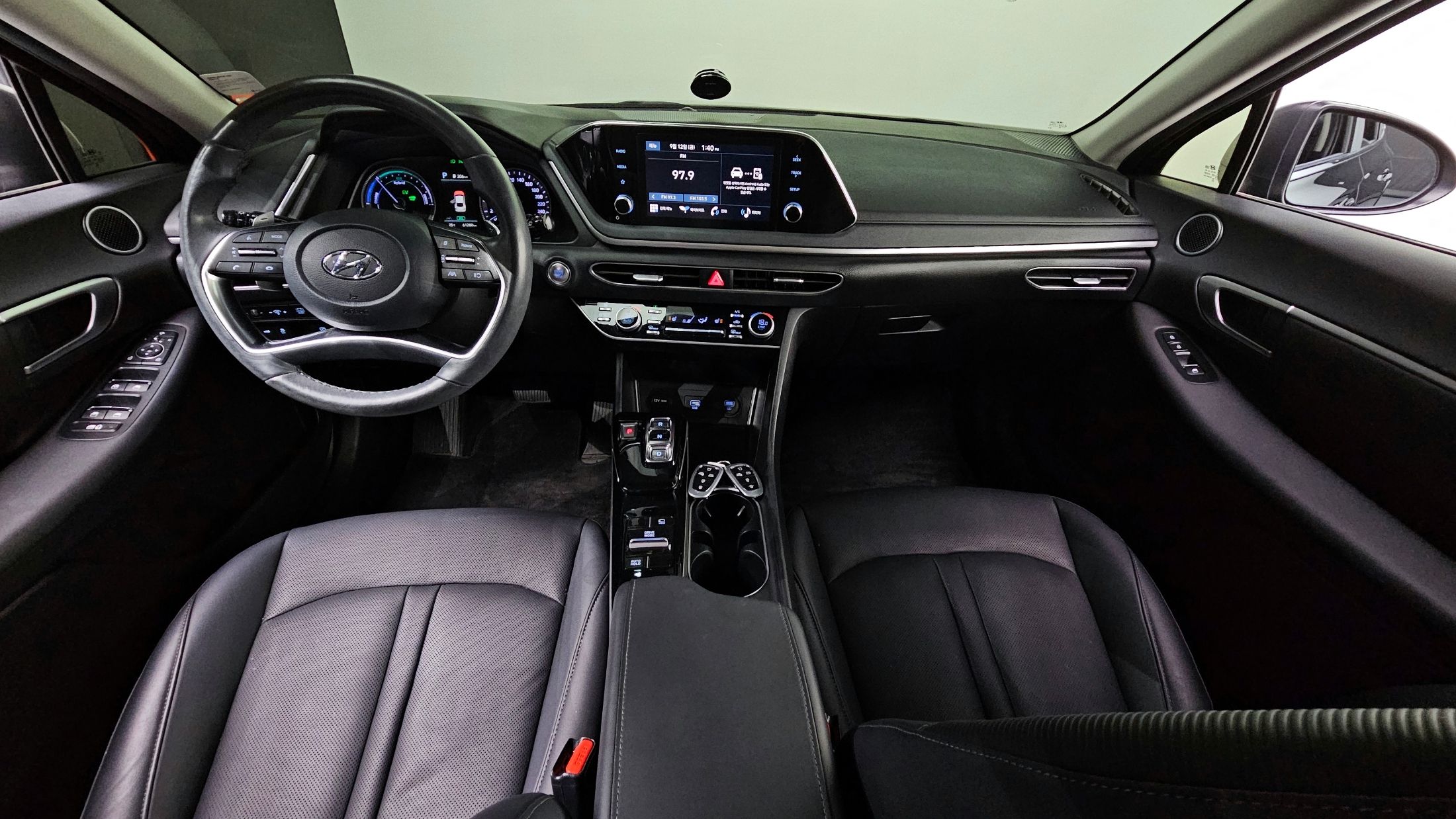 HYUNDAI SONATA HYBRID DN8 2023