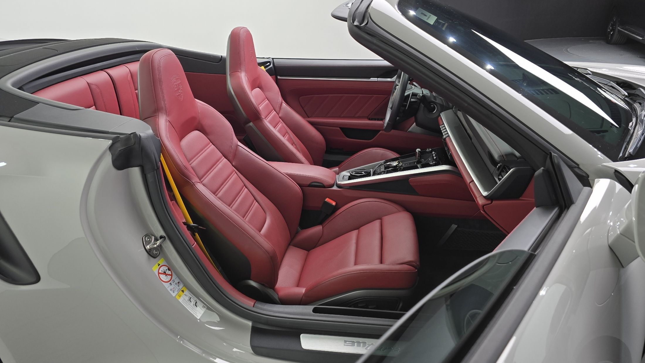 PORSCHE 911 992 2024