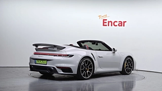 PORSCHE 911 992 2024