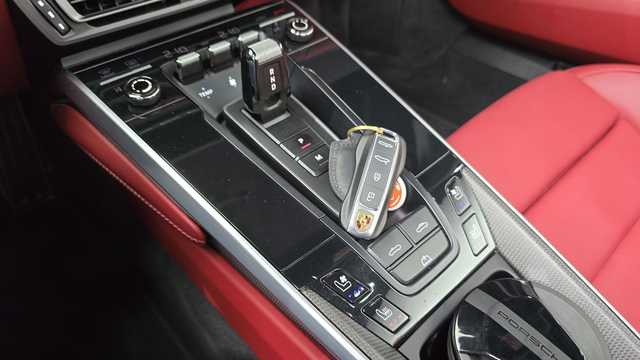 PORSCHE 911 992 2024