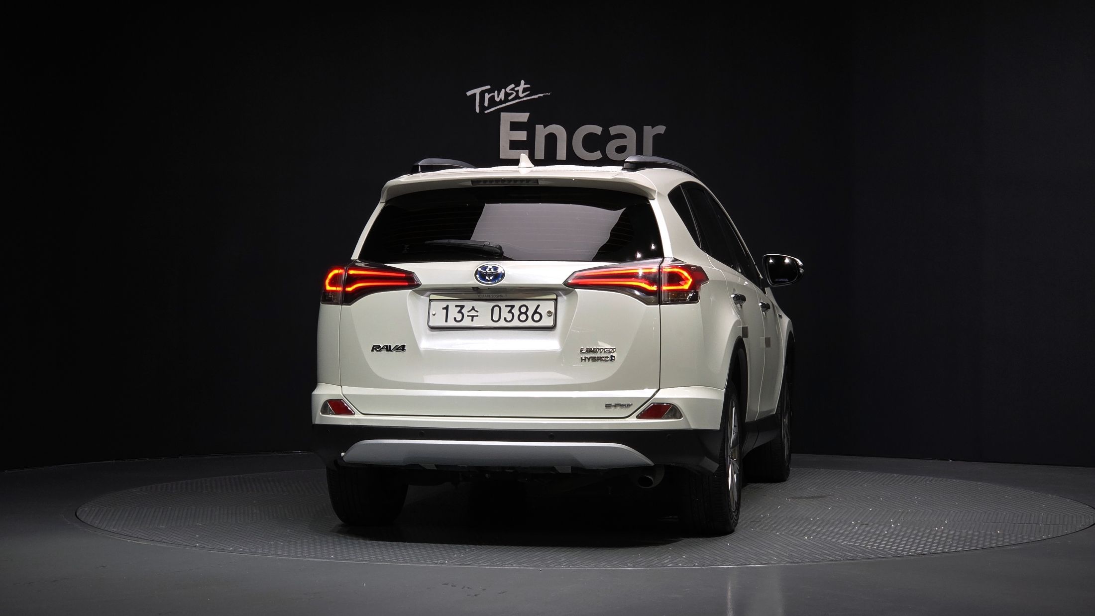TOYOTA RAV4 2016