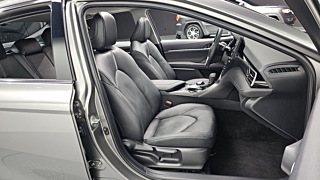TOYOTA CAMRY XV70 2024