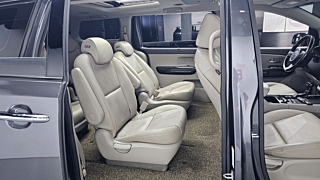 KIA CARNIVAL 2016
