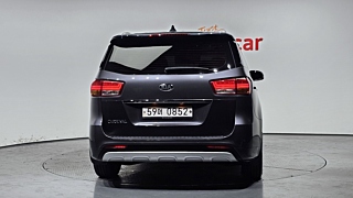 KIA CARNIVAL 2016