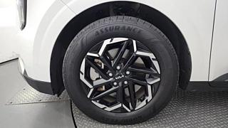 KIA CARNIVAL  4 GENERATION 9 Seater Prestige 2024