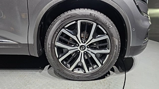 SAMSUNG QM6  2.0 GDe RE Signature 2WD 2021