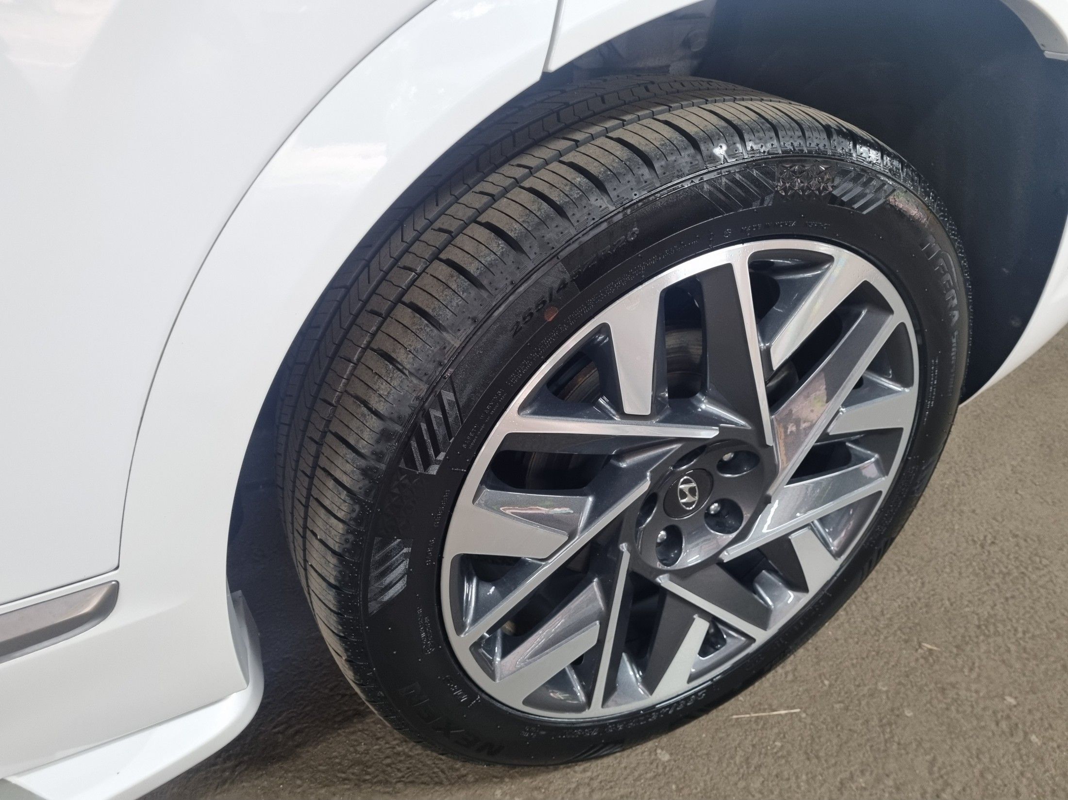 HYUNDAI SANTAFE 2020