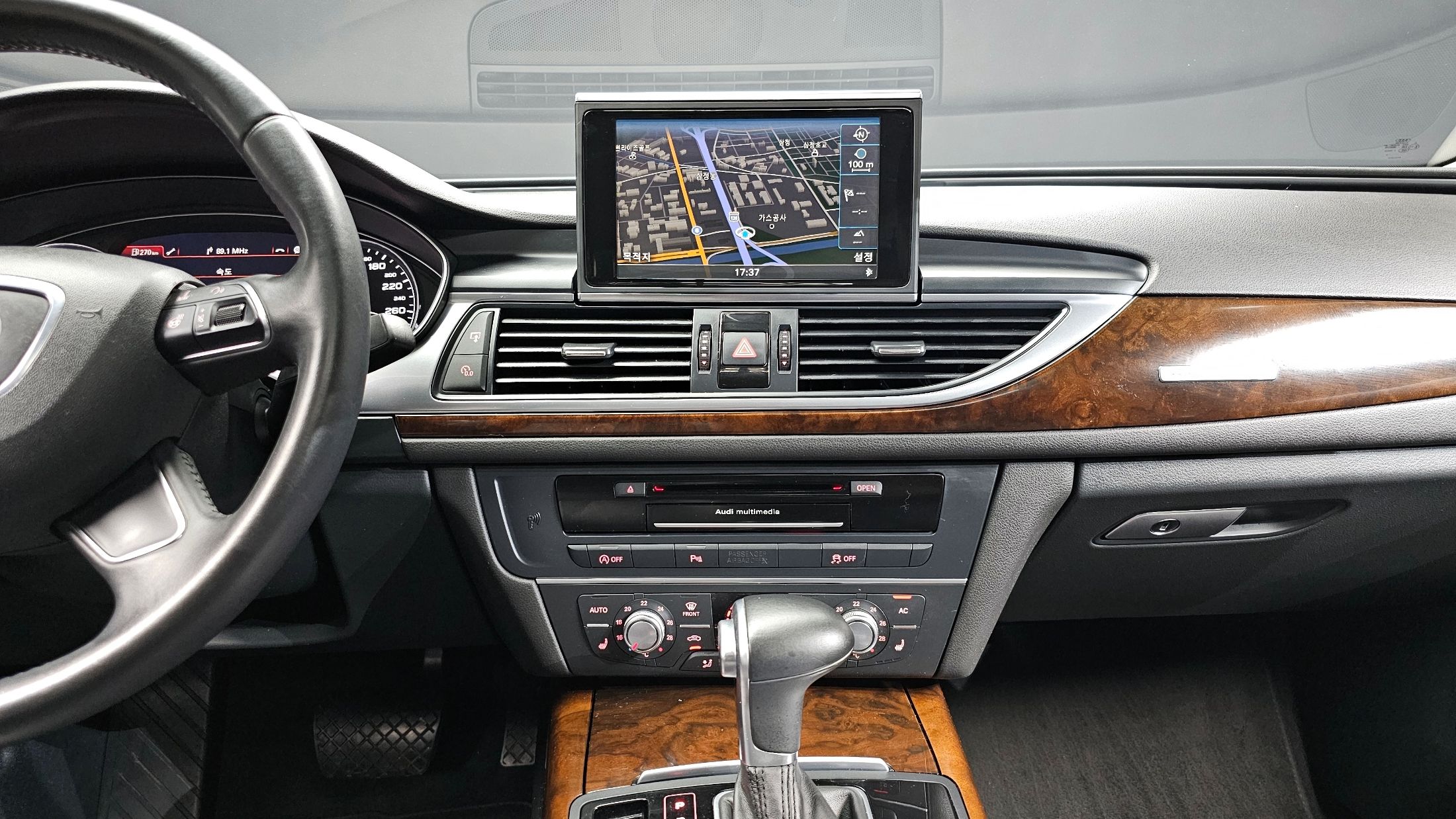 AUDI A6 2013