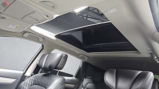 SAMSUNG QM6 2021
