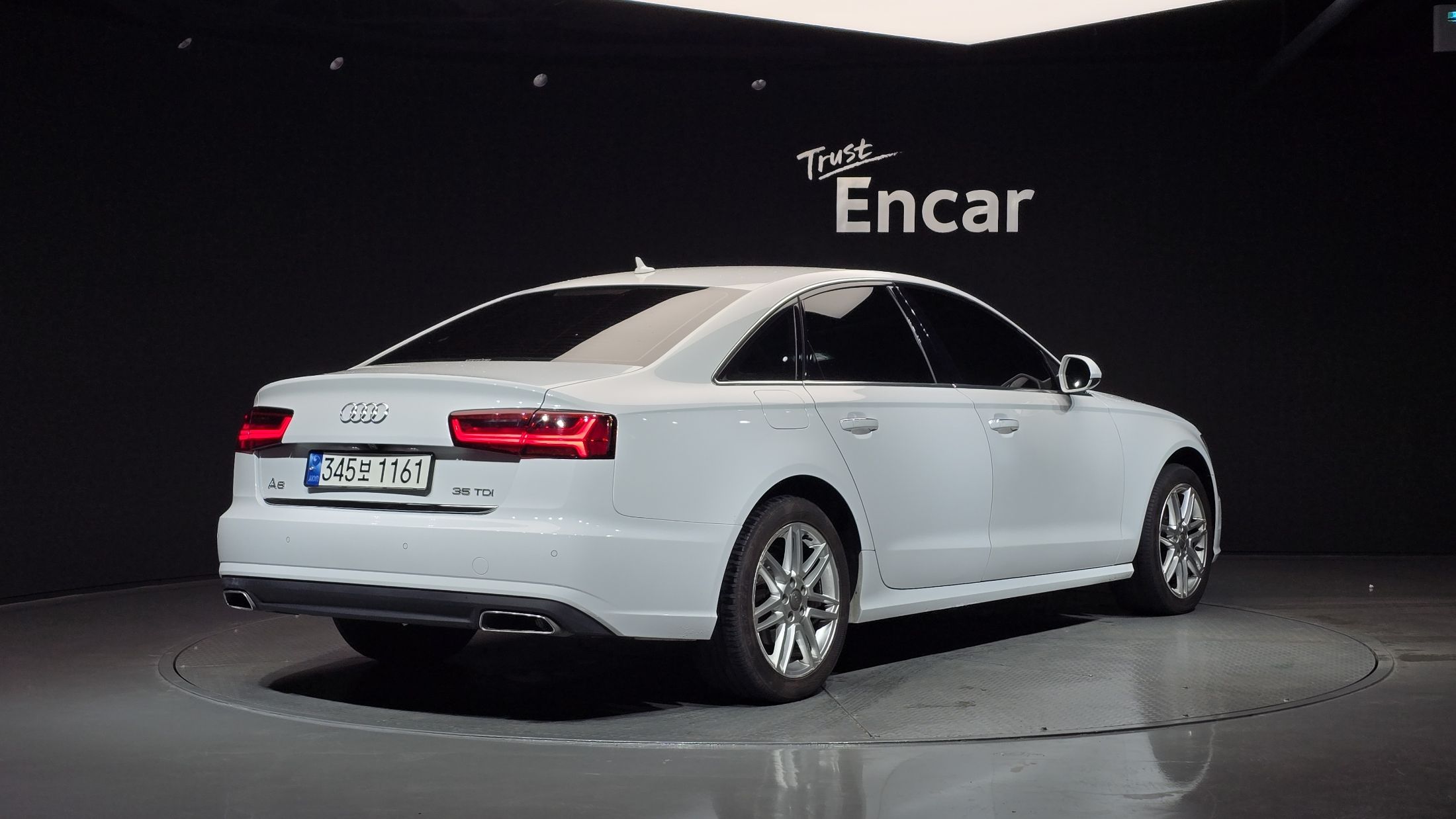 AUDI A6 2016