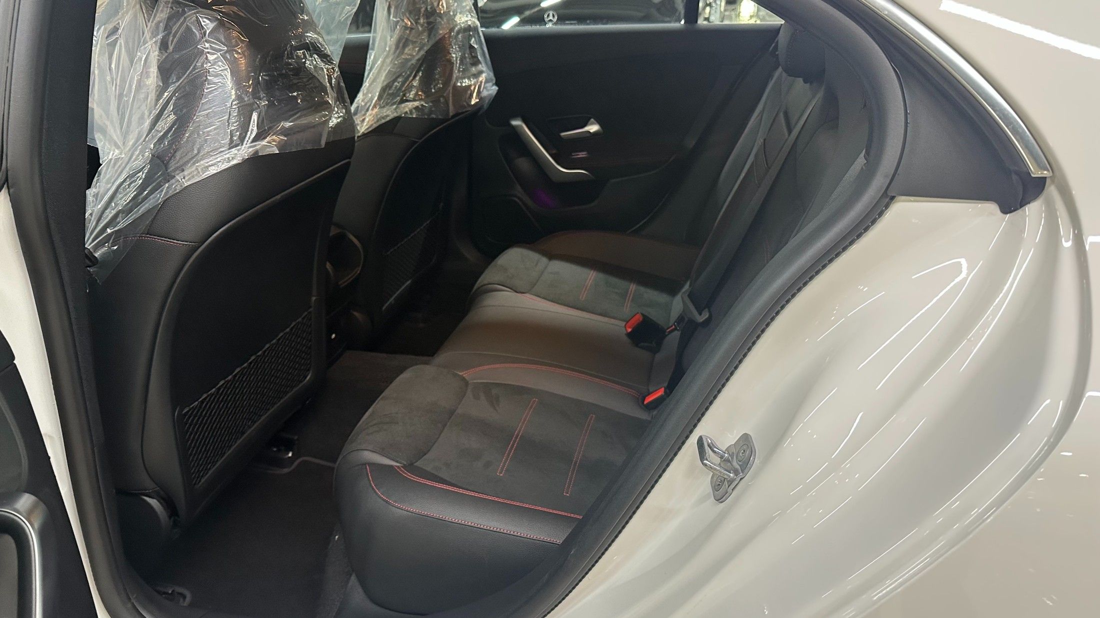 MERCEDES BENZ CLA-CLASS C118 2024