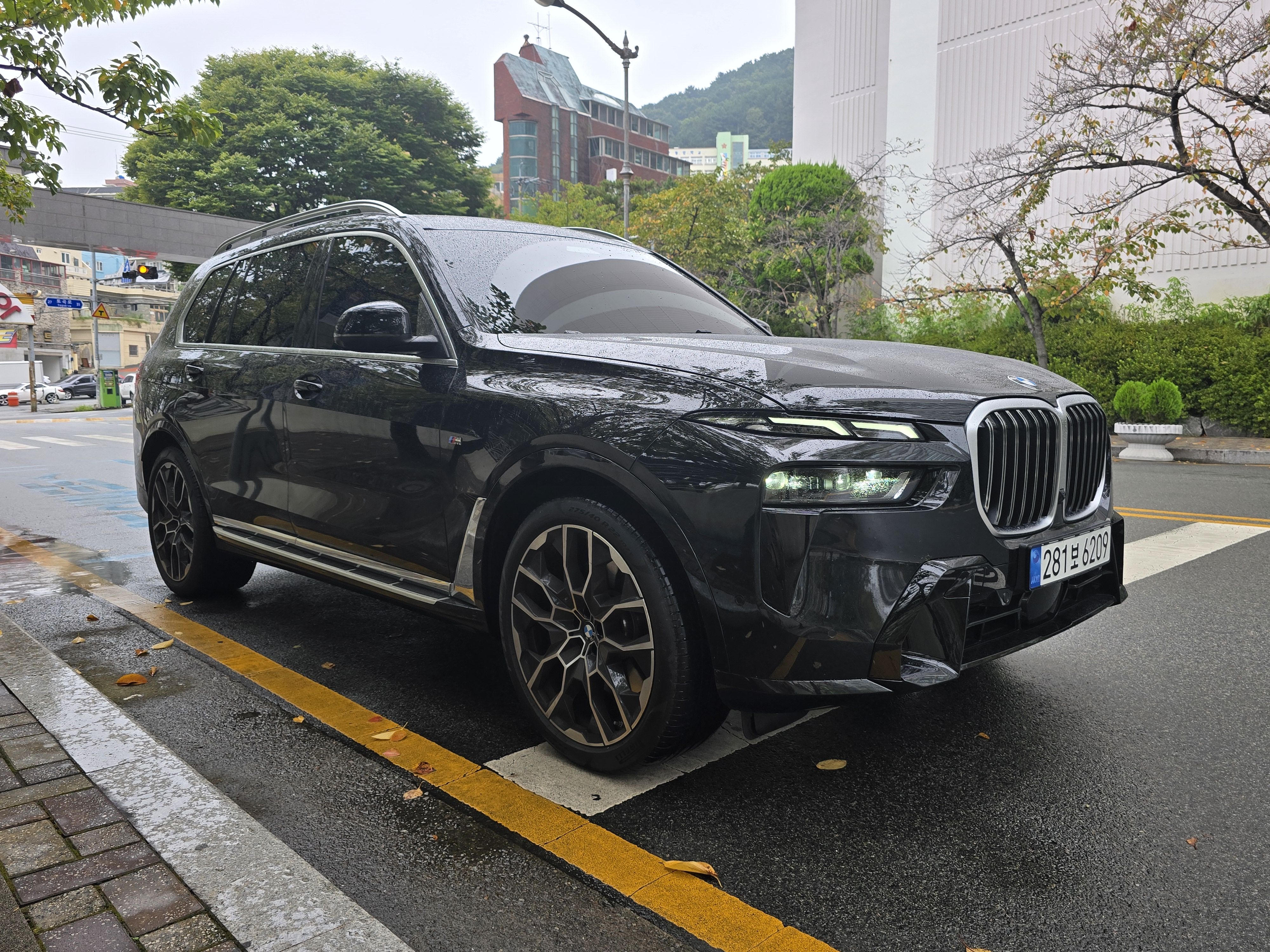 BMW X7 G07 2025