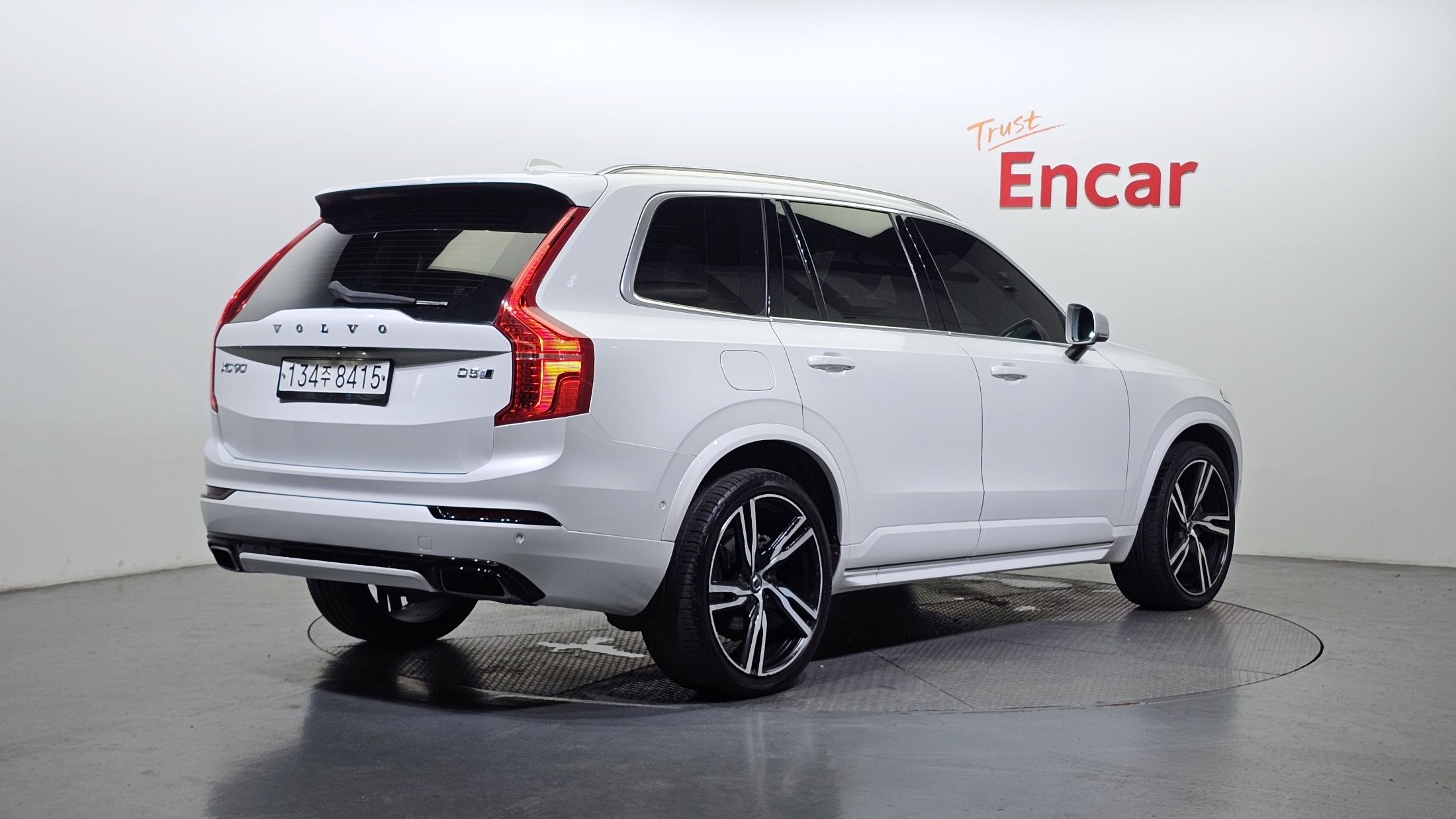 VOLVO XC90 2017
