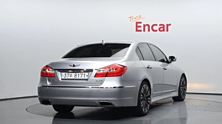 HYUNDAI GENESIS 2013
