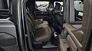KIA TASMAN 2025