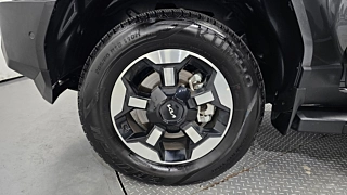 KIA TASMAN 2025
