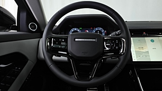 LAND ROVER RANGE ROVER EVOQUE 2024