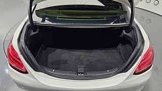 MERCEDES BENZ C-CLASS W205 2017