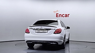 MERCEDES BENZ C-CLASS W205 2017