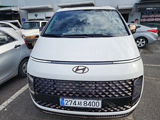 HYUNDAI STARIA 2025